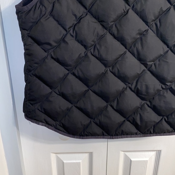 J Crew Puffer Vest - Picture 8 of 9